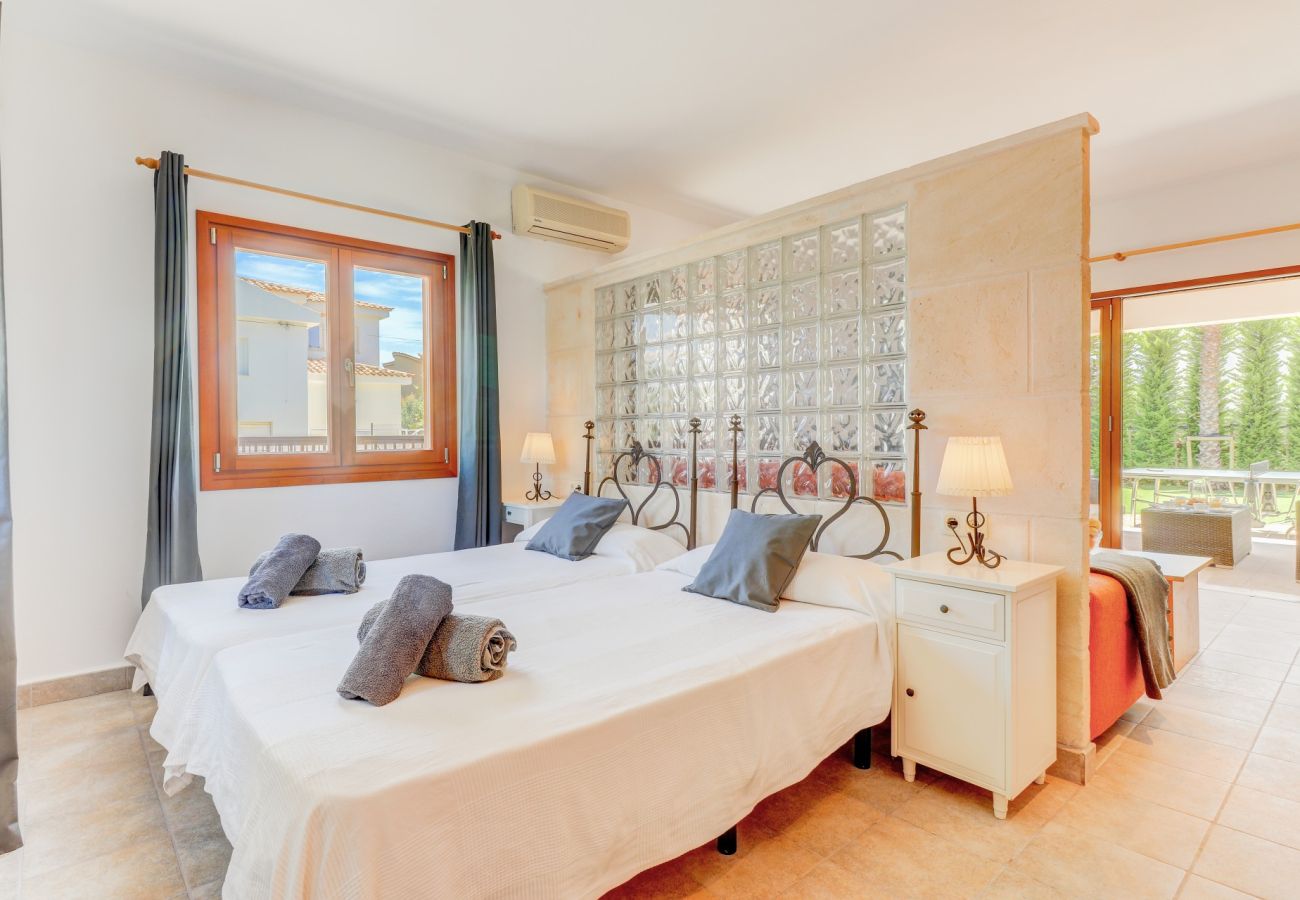 Villa in Puerto Pollensa - Llenaire Nine