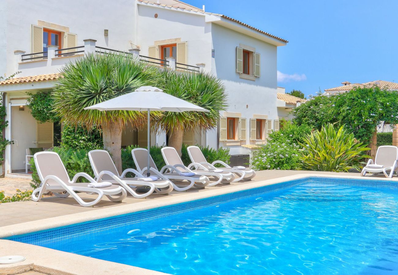 Villa in Puerto Pollensa - Llenaire Nine
