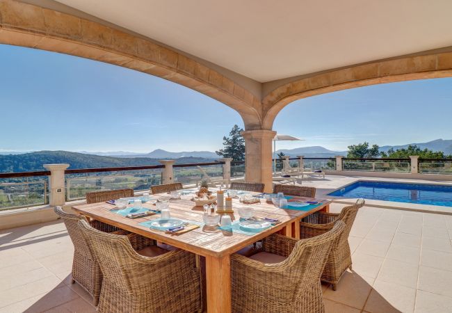 Villa en Puerto Pollensa - Atalaya El Vila