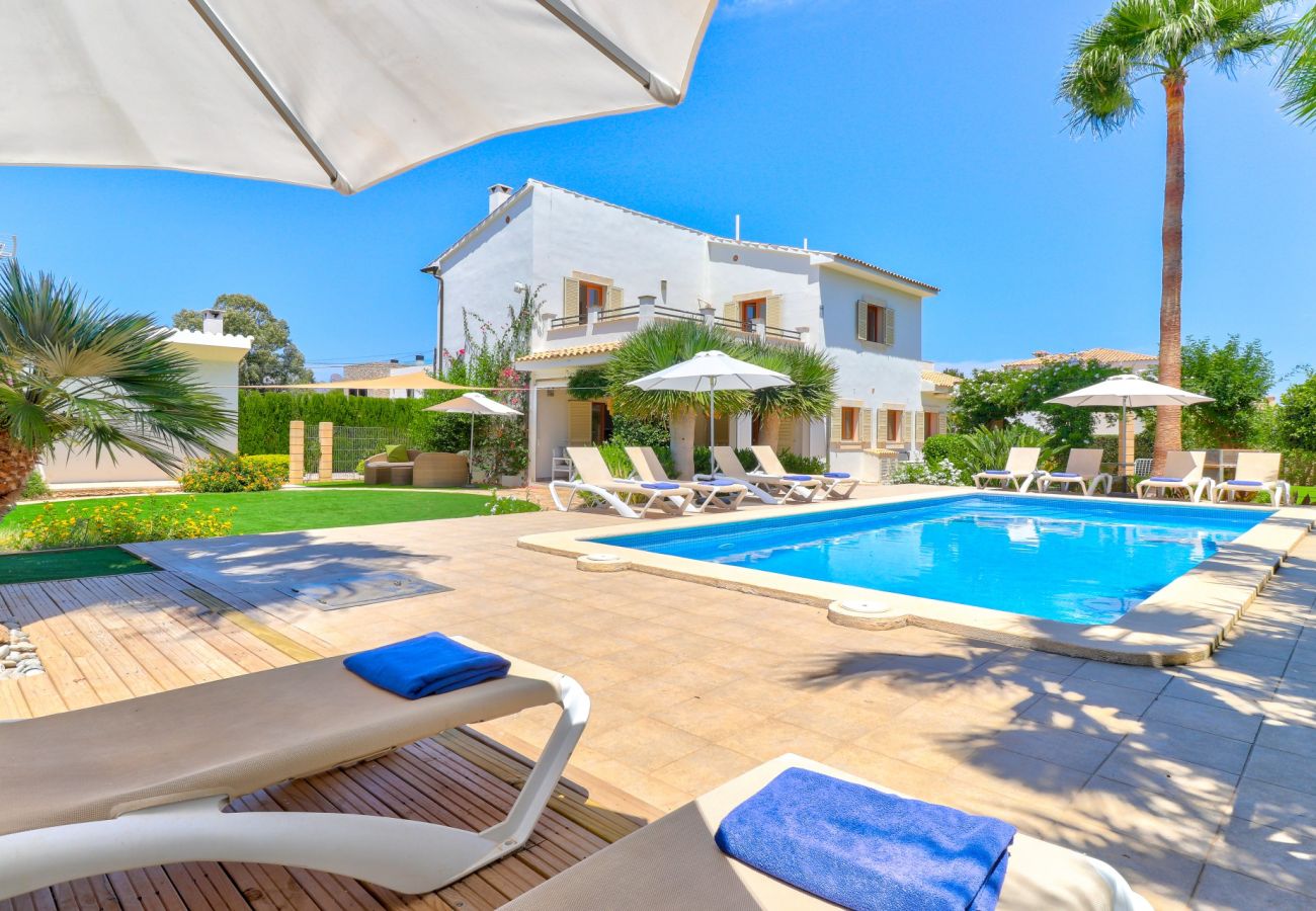 Villa en Puerto Pollensa - Llenaire Nine