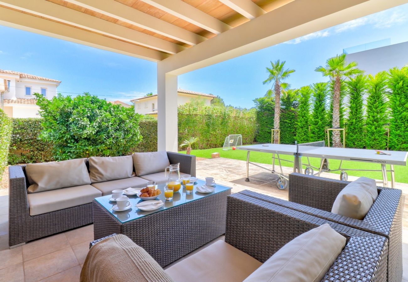 Villa en Puerto Pollensa - Llenaire Nine