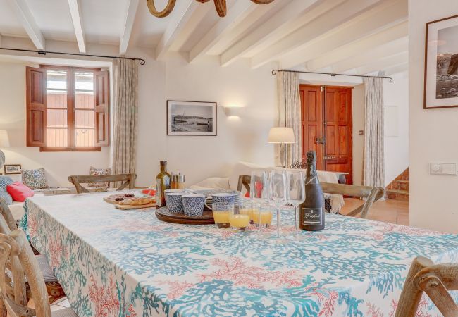 Terraced House in Pollensa / Pollença - Lleo Eleven Terraced House in Pollensa / Pollença - Lleo Eleven