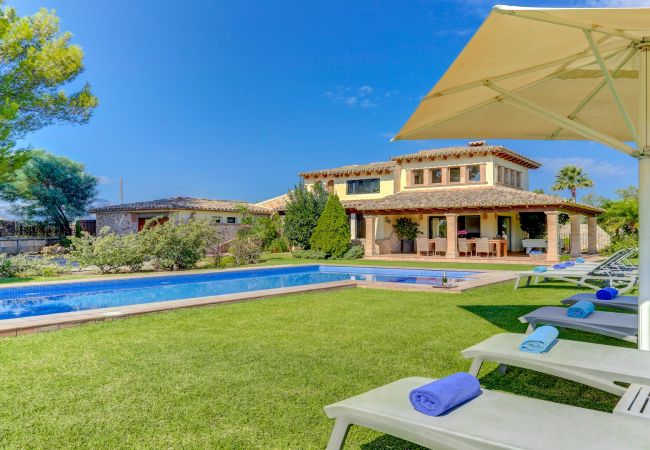 Villa in Pollensa / Pollença - Villa Mateu Villa in Pollensa / Pollença - Villa Mateu