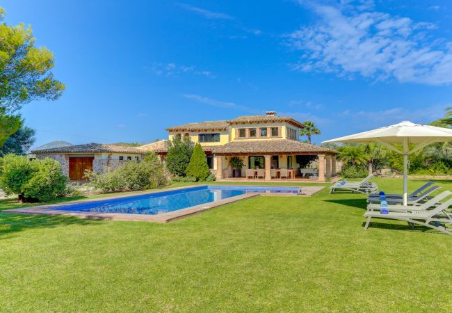 Villa in Pollensa / Pollença - Villa Mateu Villa in Pollensa / Pollença - Villa Mateu