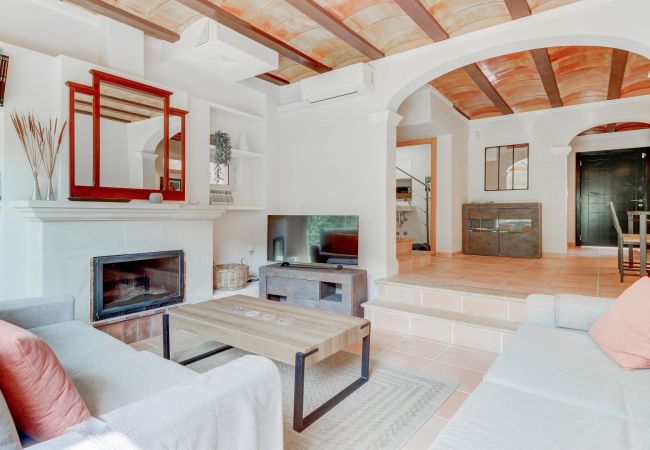 Townhouse in Pollensa / Pollença - Casa Rosada