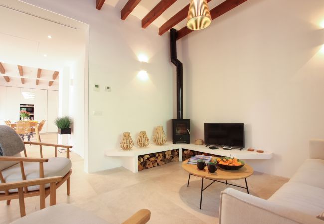 Townhouse in Pollensa / Pollença - Can Xiprers